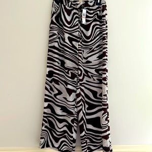 MICHAEL KORS size 2 Brand New! Chocolate 🍫 Stripes!